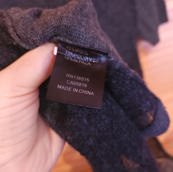 One day grey light wool top - Picture 7 of 7